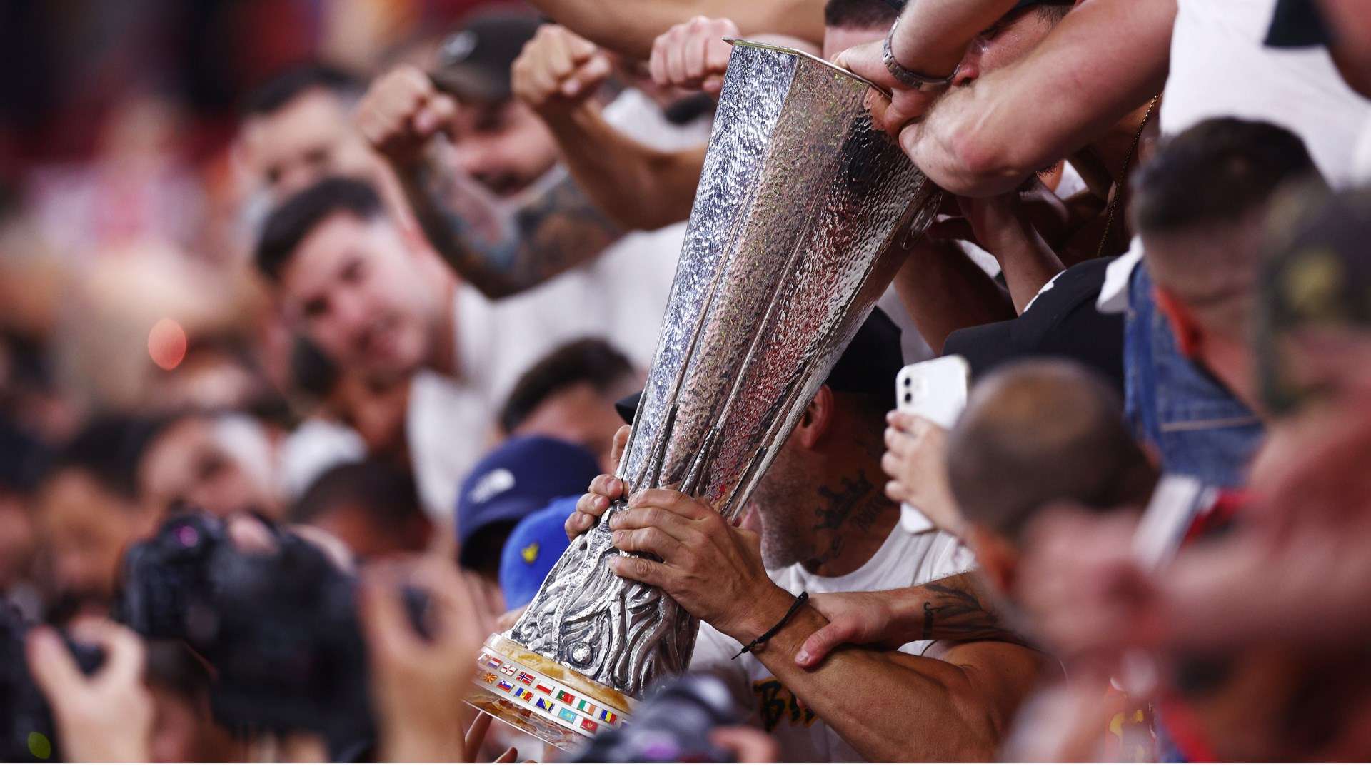 往会爆发出 往会爆发出