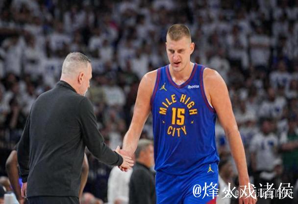 约基奇三双引领掘金大胜老鹰 国王逆转战胜76人